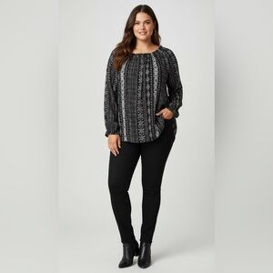 Avenue Women‎ Black & White long sleeve shirt
